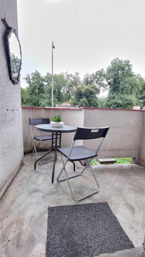 Finnem Rentals Jicinska Πράγα Εξωτερικό φωτογραφία